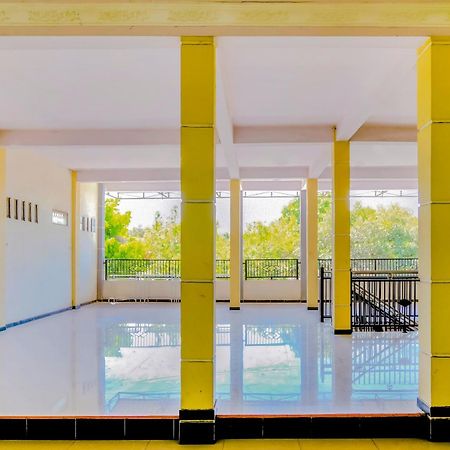 Super Oyo 1759 Family Residence كديري المظهر الخارجي الصورة